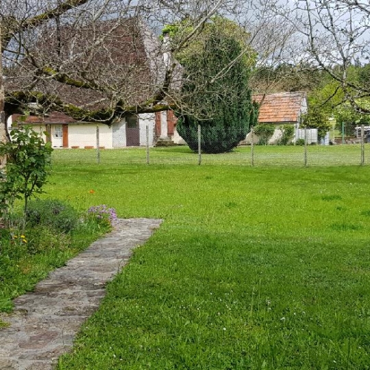  AGENCE IMMO COUR ET JARDIN : House | MONTGIBAUD (19210) | 65 m2 | 500 € 