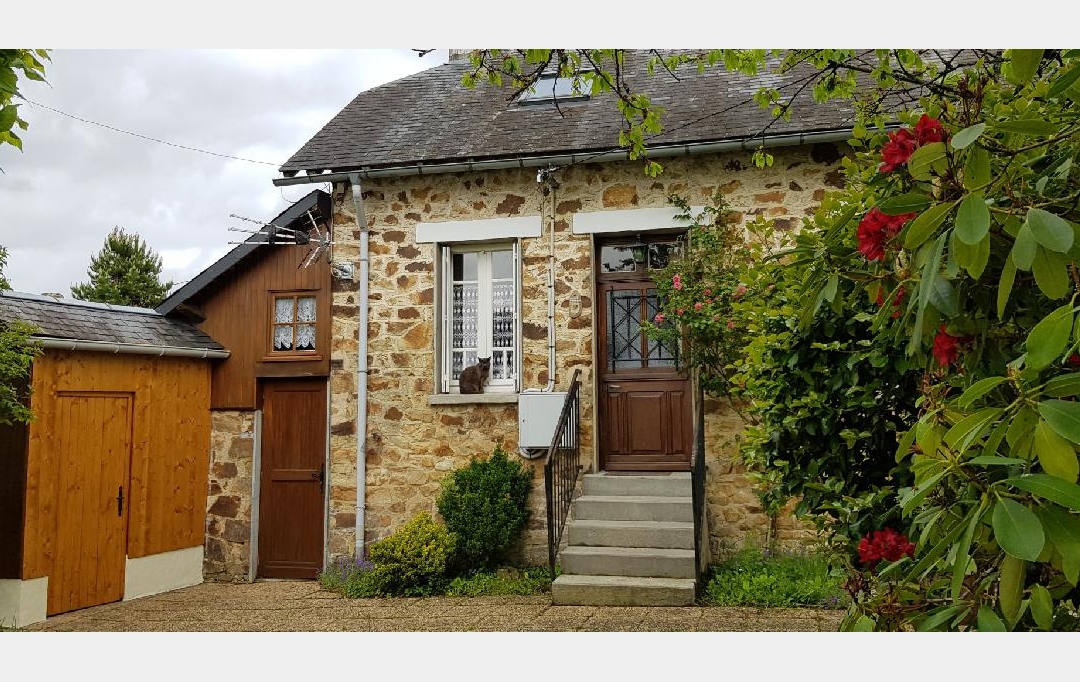 AGENCE IMMO COUR ET JARDIN : House | MONTGIBAUD (19210) | 65 m2 | 500 € 