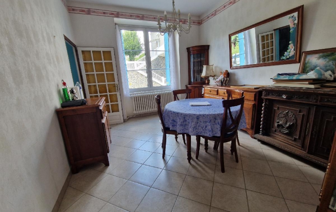 AGENCE IMMO COUR ET JARDIN : Maison / Villa | LUBERSAC (19210) | 97 m2 | 105 000 € 