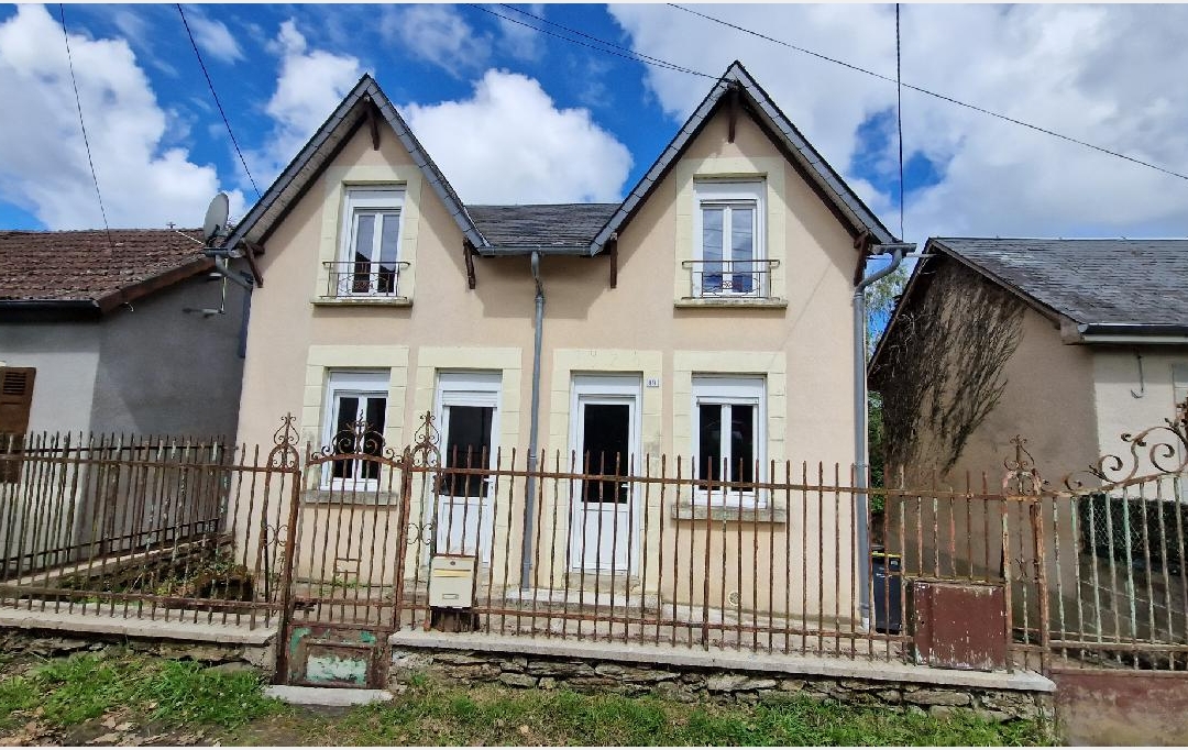 AGENCE IMMO COUR ET JARDIN : House | LUBERSAC (19210) | 101 m2 | 88 000 € 