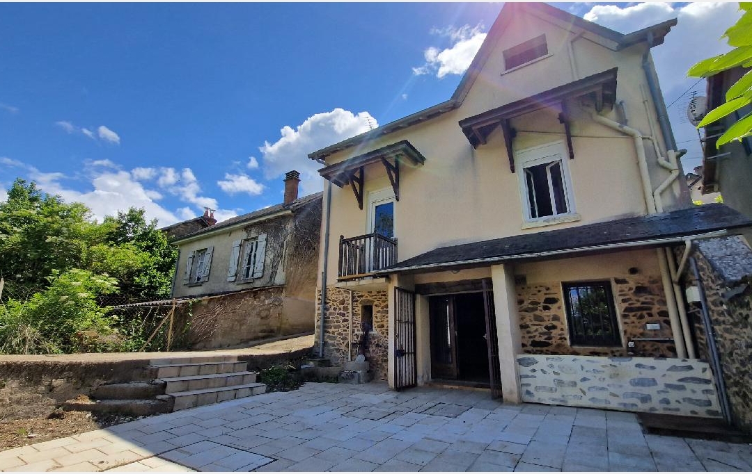 AGENCE IMMO COUR ET JARDIN : House | LUBERSAC (19210) | 101 m2 | 88 000 € 