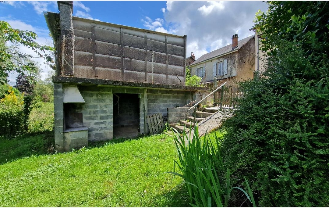 AGENCE IMMO COUR ET JARDIN : Maison / Villa | LUBERSAC (19210) | 101 m2 | 88 000 € 