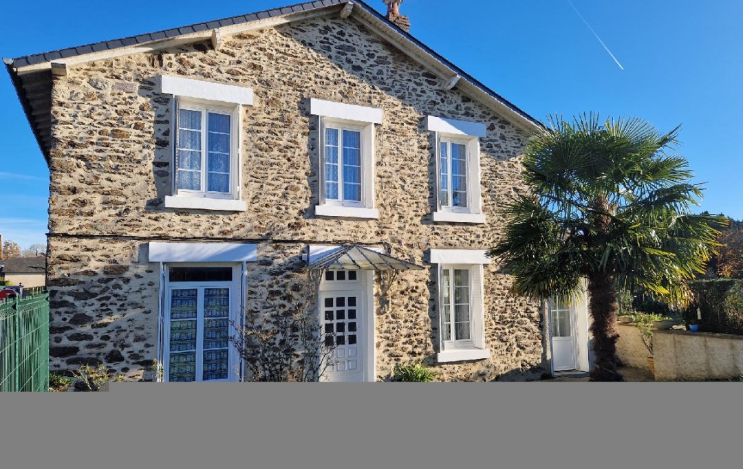 AGENCE IMMO COUR ET JARDIN : Maison / Villa | LUBERSAC (19210) | 135 m2 | 128 700 € 